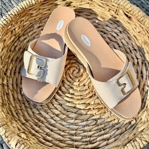 Dr. Scholl’s Slide Sandals